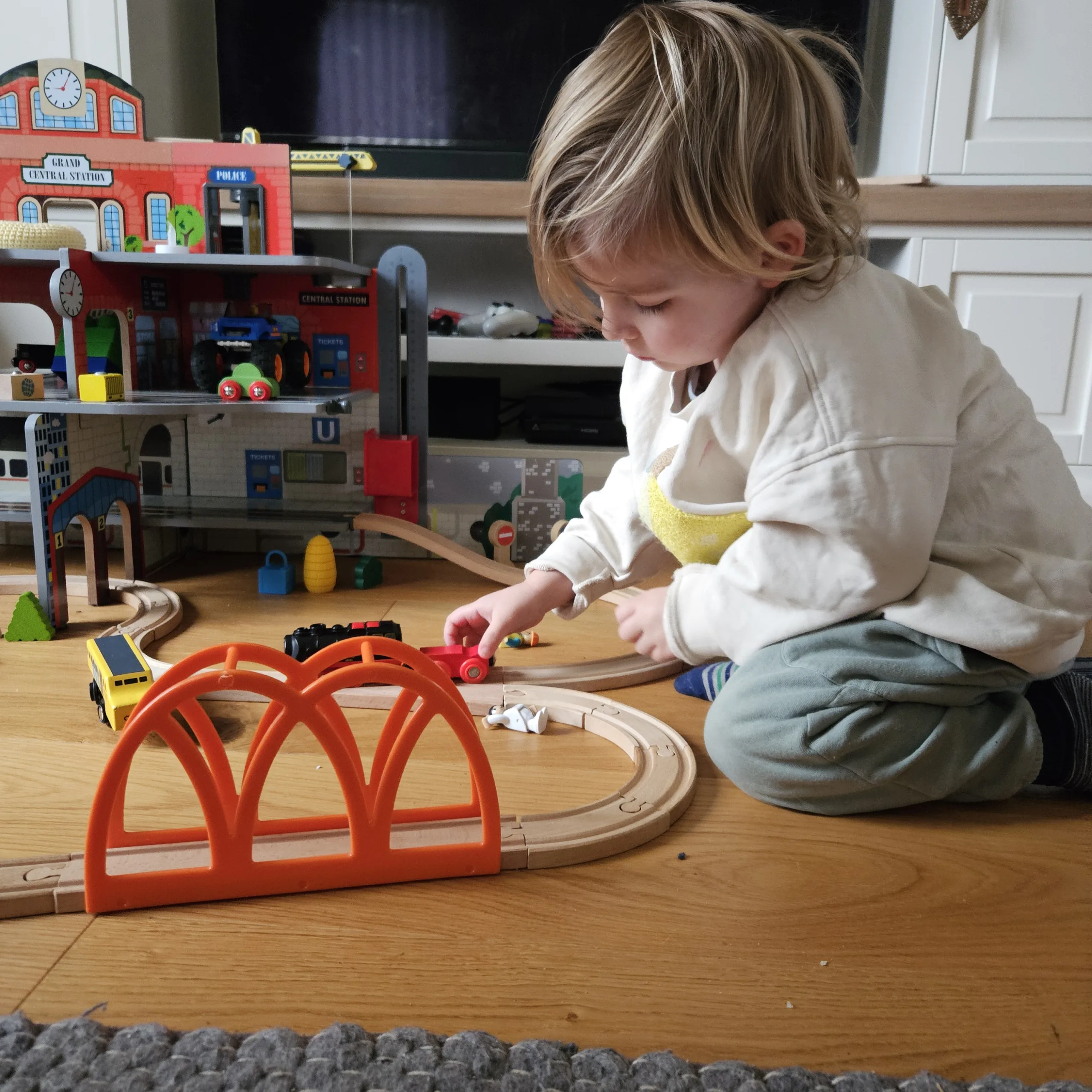 Houten speelgoedtrein